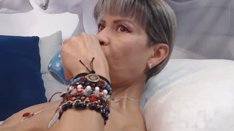 Sophy online show from 02.24.25