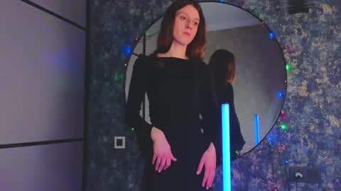 sorayanox online show from 12.21.25