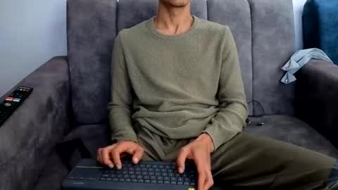 businessman online show from 05.12.26