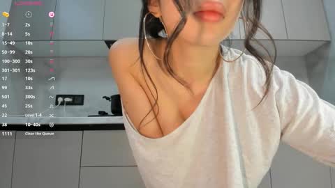 Mia online show from 02.19.26