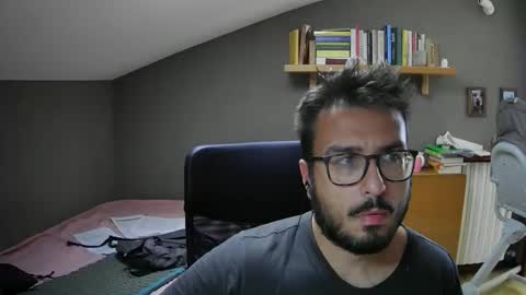 Snapshot of soulground77 chatting on 09.10.25 Lucag88 online show from 09.10.25