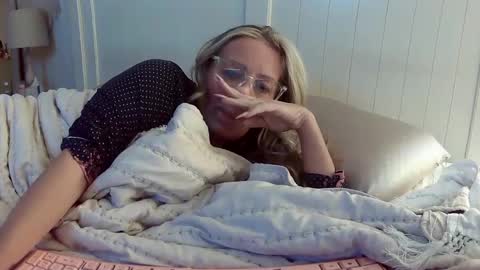 Snapshot of southernbarbii chatting on 02.08.25 Your Barbii online show from 02.08.25