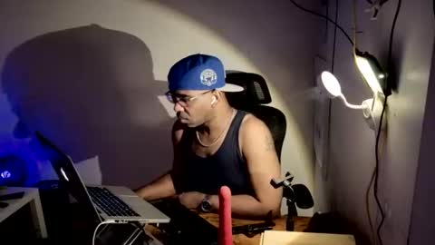 Snapshot of southernfuckery chatting on 04.27.26 Infamous Damon Jerico online show from 04.27.26