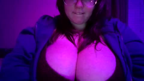 Snapshot of southernsin777 chatting on 09.23.25 ivy online show from 09.23.25