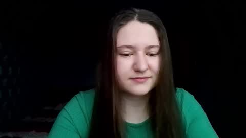 Snapshot of sovagloomy chatting on 10.22.25 sovagloomy online show from 10.22.25