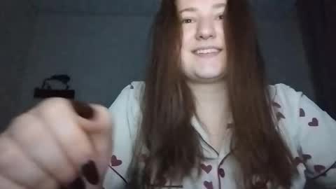 Snapshot of sovagloomy chatting on 11.09.25 sovagloomy online show from 11.09.25