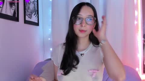 Snapshot of soy_iris chatting on 03.11.25 Irisita online show from 03.11.25