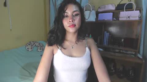 Snapshot of soy_miauhg chatting on 01.15.25 Miauhg online show from 01.15.25