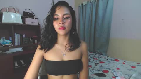 Snapshot of soy_miauhg chatting on 02.28.25 Miauhg online show from 02.28.25