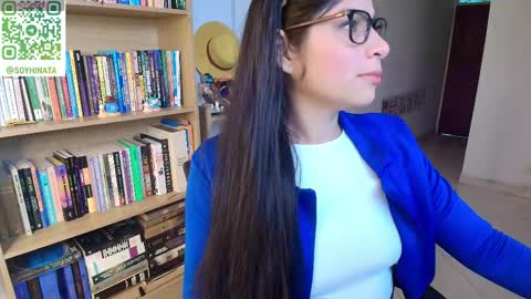 Snapshot of soyhinata__ chatting on 04.23.26 Adeline independent model online show from 04.23.26