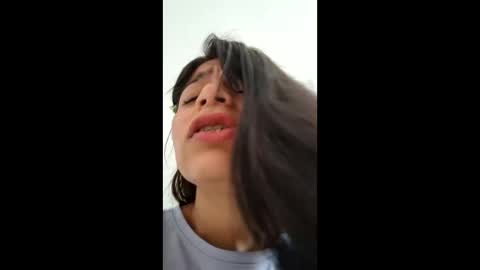 Snapshot of soyhinata__ chatting on 05.25.26 Adeline independent model online show from 05.25.26