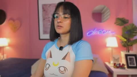 Snapshot of soysaraa_ chatting on 04.28.26 Aleja online show from 04.28.26