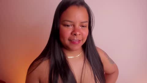 Snapshot of soytucolor chatting on 10.05.25 Paula  add me on snap online show from 10.05.25