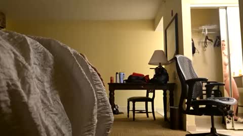 Snapshot of spacecase843 chatting on 01.23.25 TrndSettrz online show from 01.23.25