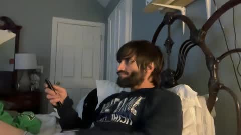 Snapshot of spacecase843 chatting on 02.03.25 TrndSettrz online show from 02.03.25