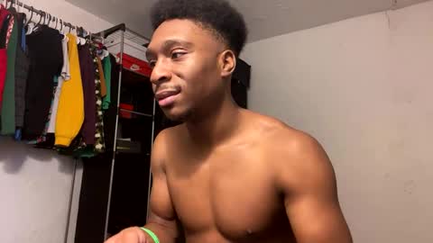 Snapshot of spacepaa chatting on 12.11.24 orezz online show from 12.11.24