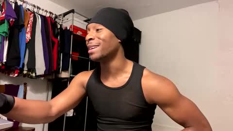 Snapshot of spacepaa chatting on 12.12.24 orezz online show from 12.12.24