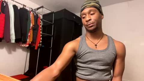 Snapshot of spacepaa chatting on 01.03.25 orezz online show from 01.03.25