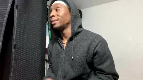 Snapshot of spacepaa chatting on 01.23.25 orezz online show from 01.23.25