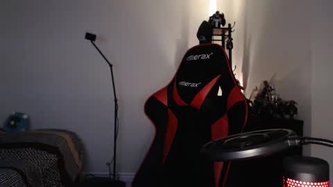 Snapshot of spangy19 chatting on 09.12.25 Anthony online show from 09.12.25