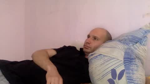 Snapshot of sparei7 chatting on 12.04.24 Snaiky online show from 12.04.24