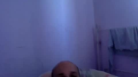 Snapshot of sparei7 chatting on 01.04.25 Snaiky online show from 01.04.25