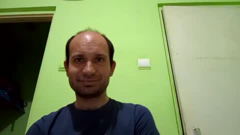 Snapshot of sparei7 chatting on 04.15.26 Snaiky online show from 04.15.26