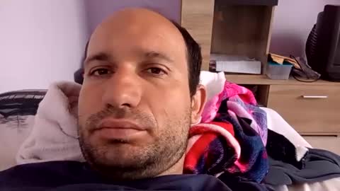 Snapshot of sparei7 chatting on 04.17.26 Snaiky online show from 04.17.26