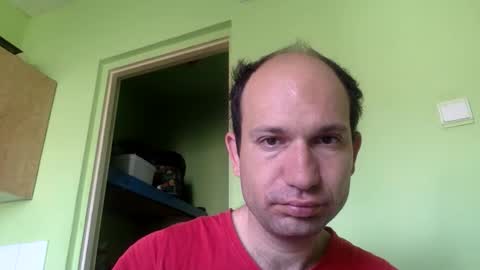 Snapshot of sparei7 chatting on 04.22.26 Snaiky online show from 04.22.26