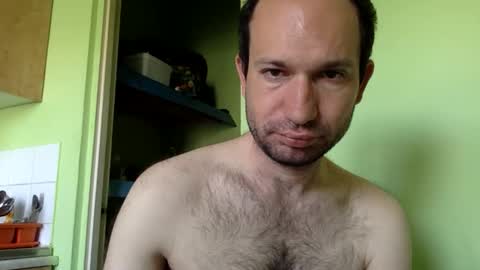 Snapshot of sparei7 chatting on 04.27.26 Snaiky online show from 04.27.26