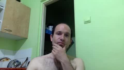 Snapshot of sparei7 chatting on 04.30.26 Snaiky online show from 04.30.26