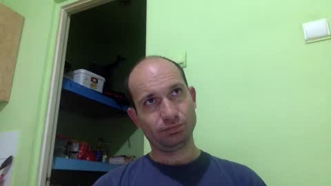 Snapshot of sparei7 chatting on 05.17.26 Snaiky online show from 05.17.26