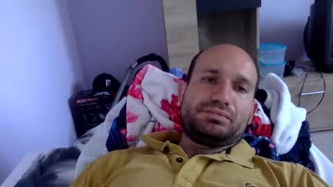 Snapshot of sparei7 chatting on 05.25.26 Snaiky online show from 05.25.26