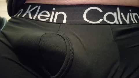 sparklenuts17 online show from 09.28.25