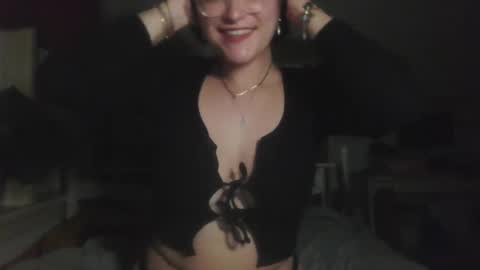 Snapshot of spiceberrybb chatting on 09.11.25 spiceberrybb online show from 09.11.25