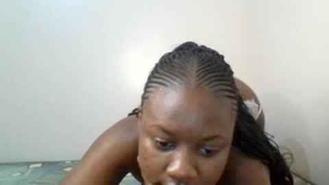 Snapshot of spicy_linna chatting on 07.13.26 Sweet Baib online show from 07.13.26