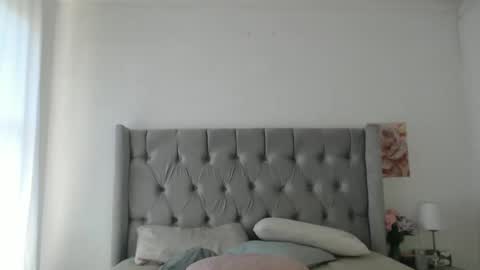 Snapshot of spicyangie chatting on 01.27.25 Im Angela  online show from 01.27.25