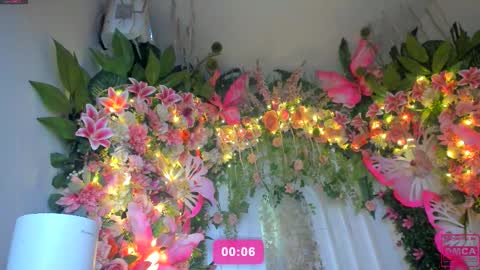 Snapshot of spicyblondes chatting on 02.09.26 instagram sharonGriin online show from 02.09.26