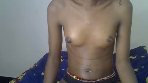 Snapshot of spicybobolishia_ chatting on 04.27.26 Bobo online show from 04.27.26