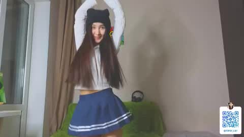 Snapshot of spicyyuki chatting on 02.06.26 Tipsy online show from 02.06.26