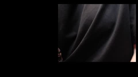 bri and mags fun room online show from 11.17.25