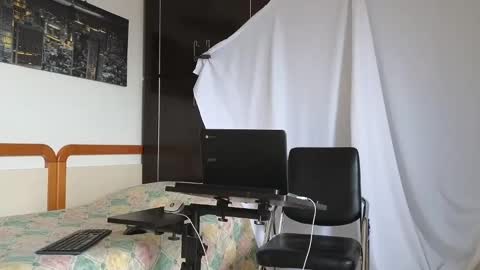 Marco. When Im offline you can view premium content in bio online show from 02.25.25