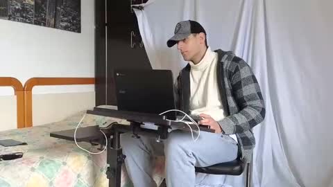 Marco. When Im offline you can view premium content in bio online show from 02.26.25