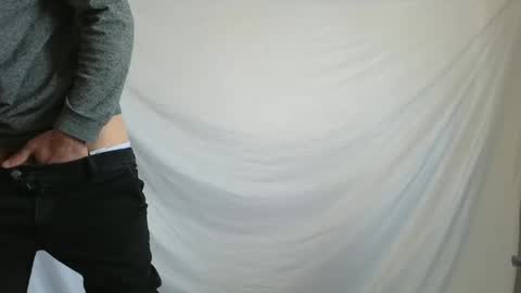 Snapshot of spider_0090 chatting on 04.23.26 Marco. When Im offline you can view premium content in bio online show from 04.23.26