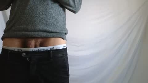 Snapshot of spider_0090 chatting on 04.23.26 Marco. When Im offline you can view premium content in bio online show from 04.23.26