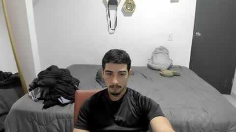 Snapshot of spider_master77 chatting on 06.18.26 spider master online show from 06.18.26