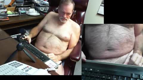 Snapshot of spitfire1964 chatting on 02.24.25 Spitfire online show from 02.24.25