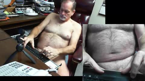 Snapshot of spitfire1964 chatting on 02.26.25 Spitfire online show from 02.26.25