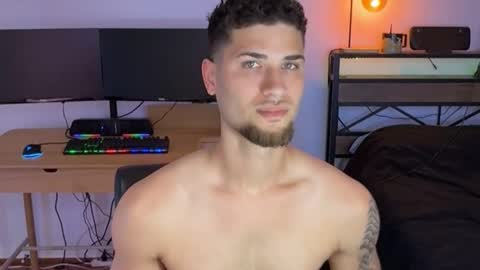 Splash8x online show from 04.17.26