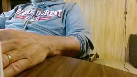 Snapshot of splash_w chatting on 05.18.26 Splash Man online show from 05.18.26